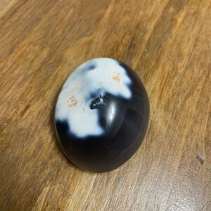 Orca Agate Palm Stone.